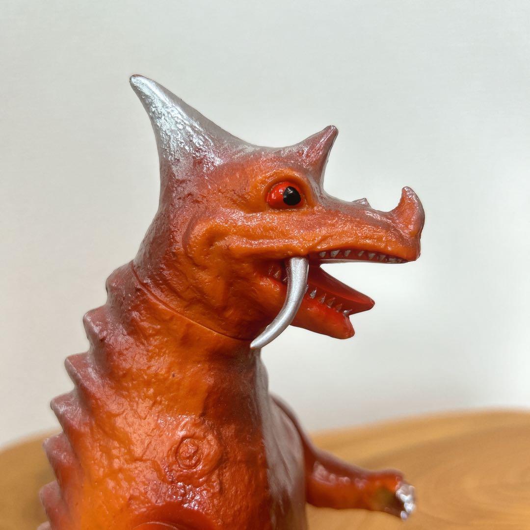 激レア マルサン パゴス 赤目 珍色 ソフビ