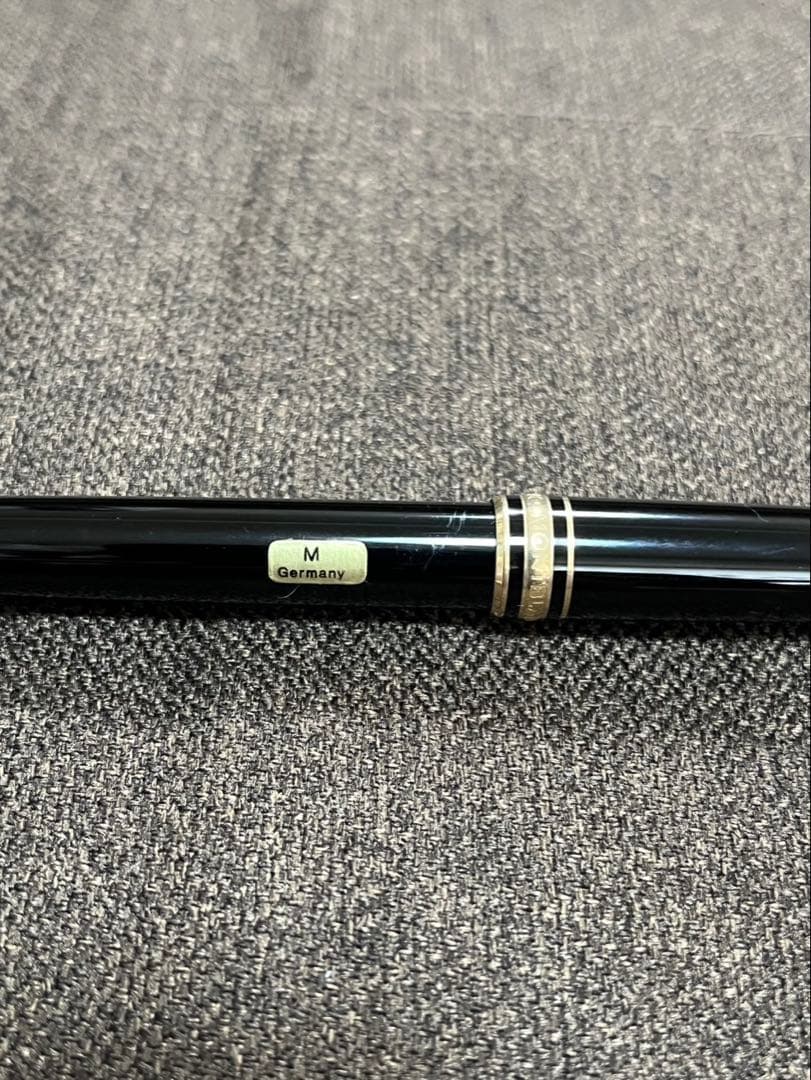 MONT BLANC 万年筆 黒 ゴールド装飾　K14