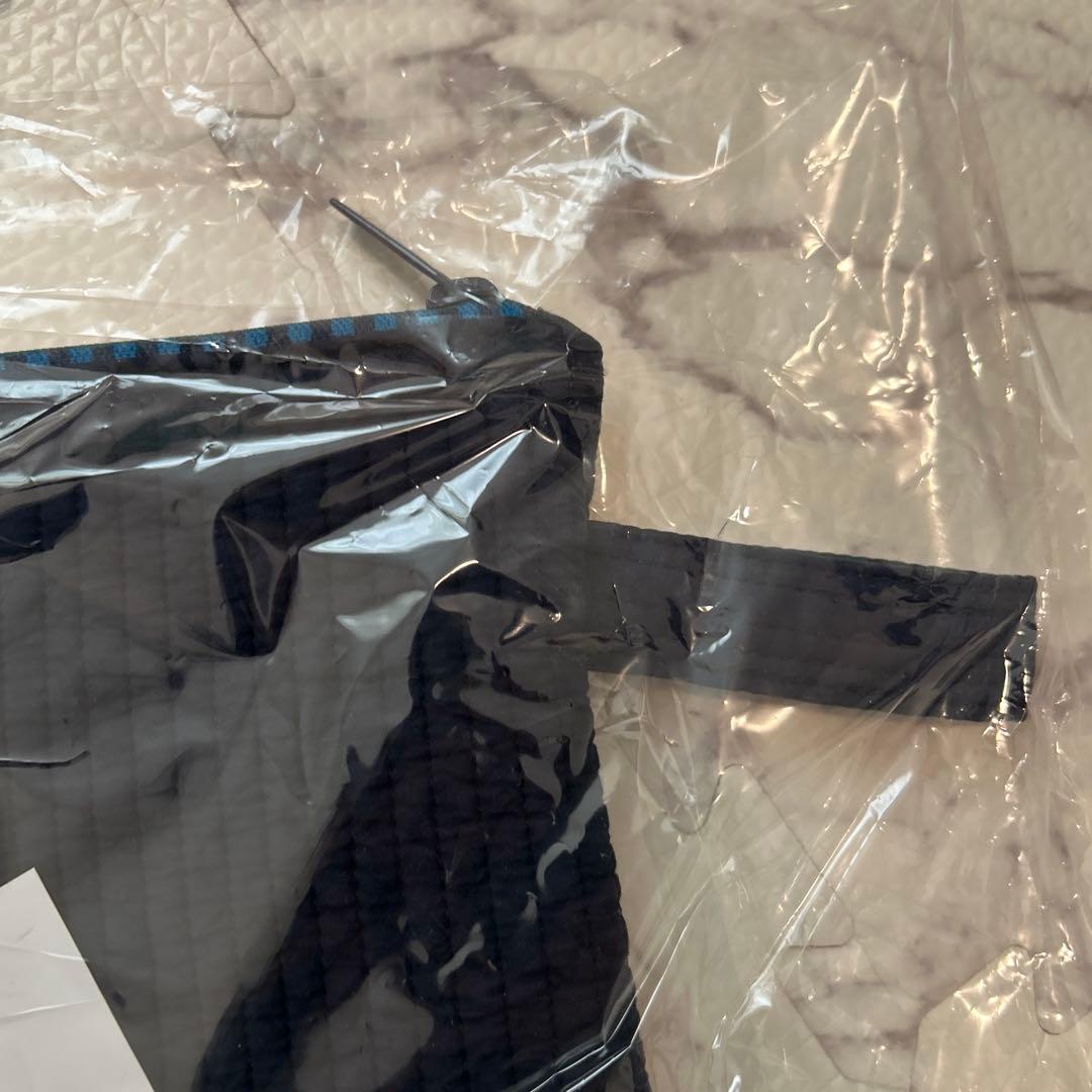 【新品】ファミリア　ピオヌンナルコラボ