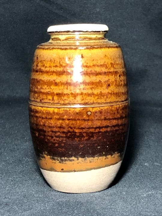 【茶道具】高取焼肩衝茶入 喜恵造 仕服付 茶入176