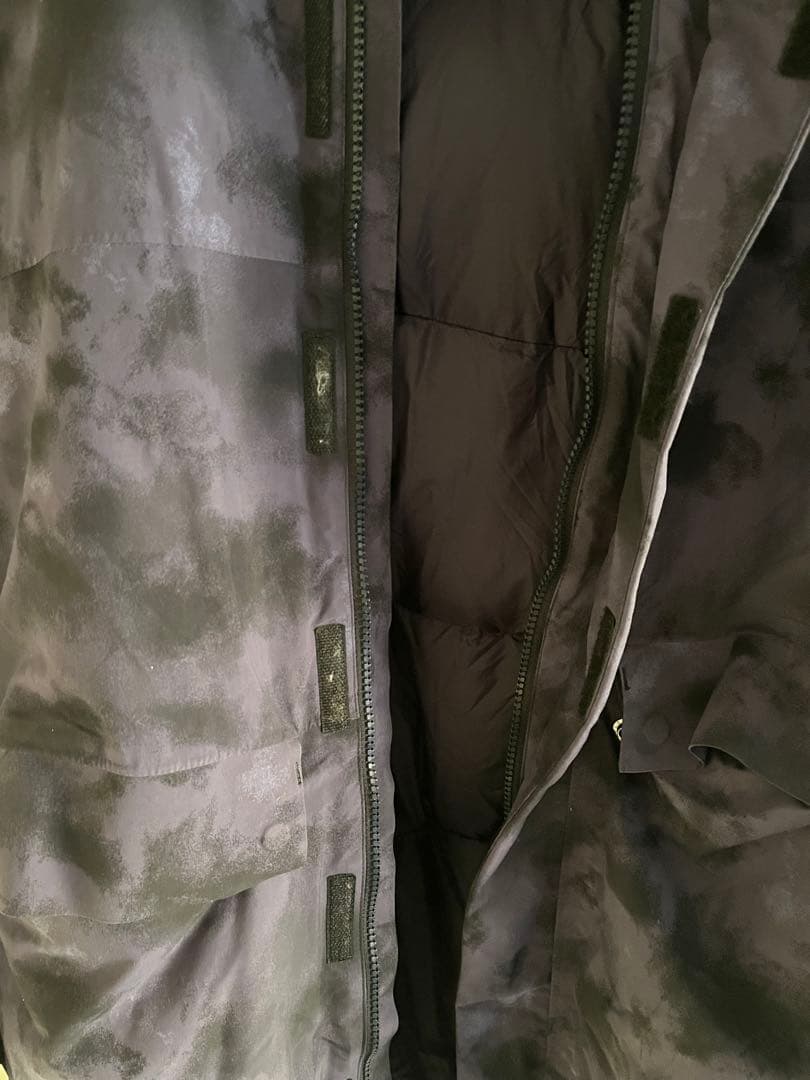 平野歩夢　UNIQLO 限定コラボ ハイブリッドスノーボードダウン 中古　XL