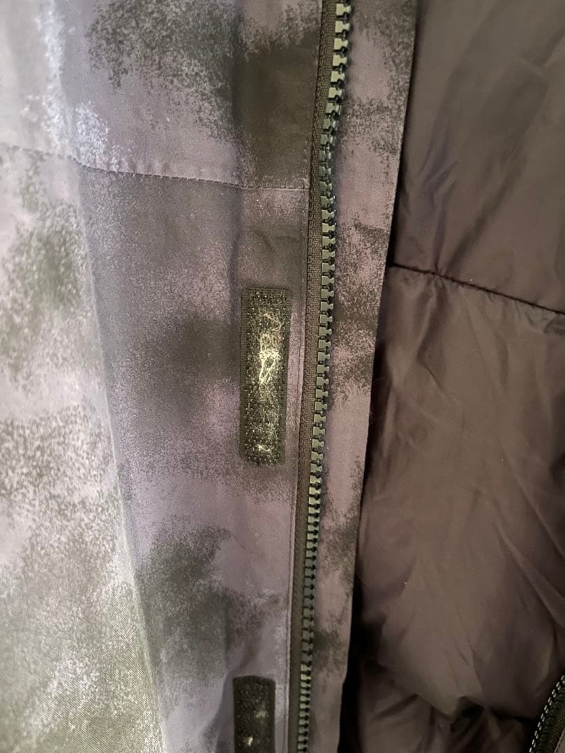 平野歩夢　UNIQLO 限定コラボ ハイブリッドスノーボードダウン 中古　XL