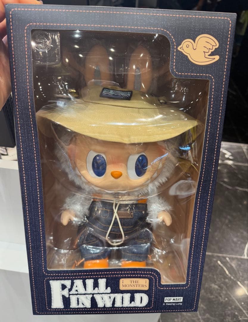 【正規品】LABUBU ラブブ FALL IN WILD 未開封新品