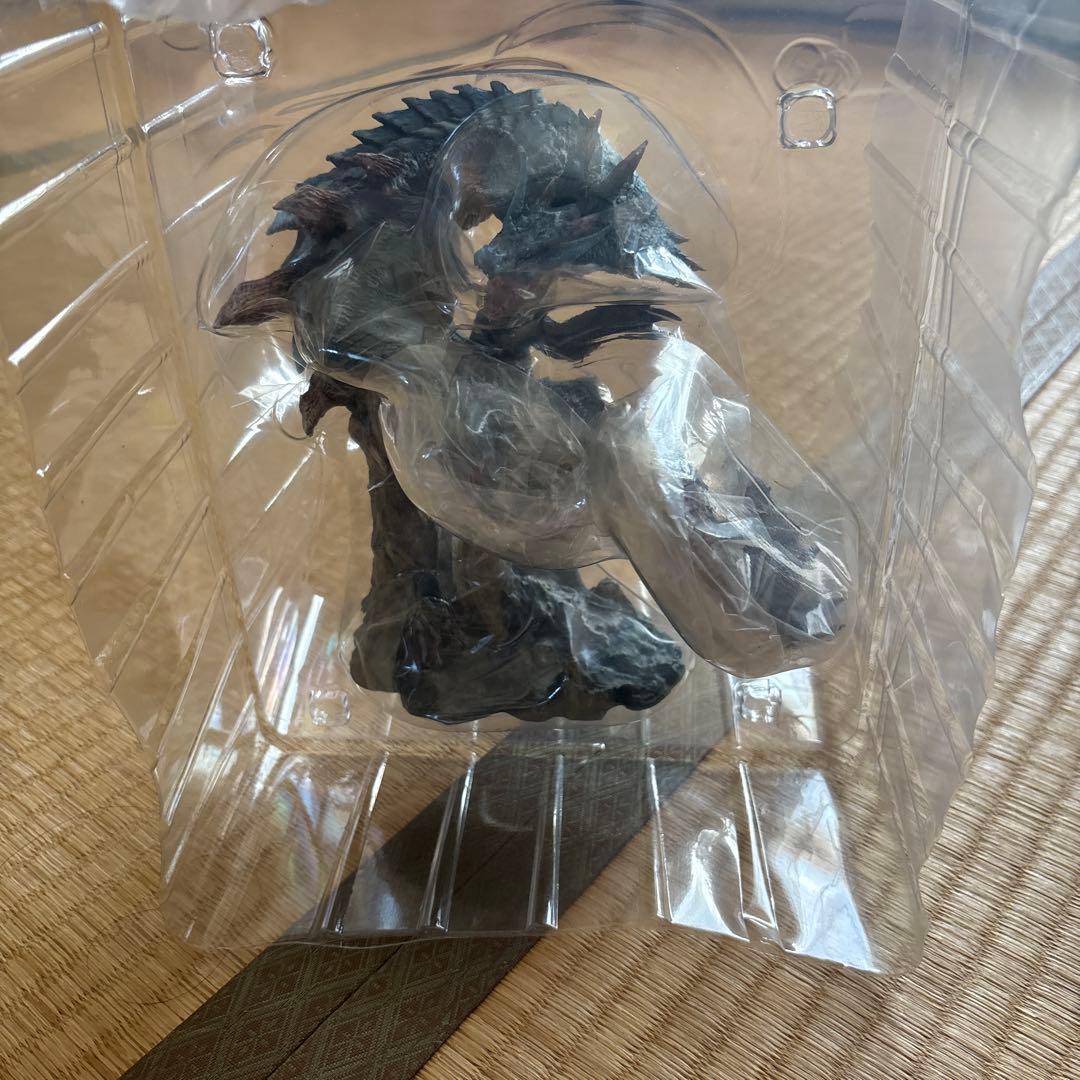 開封品 初回生産版　海竜　ラギアクルス　CFB クリエイターズモデル