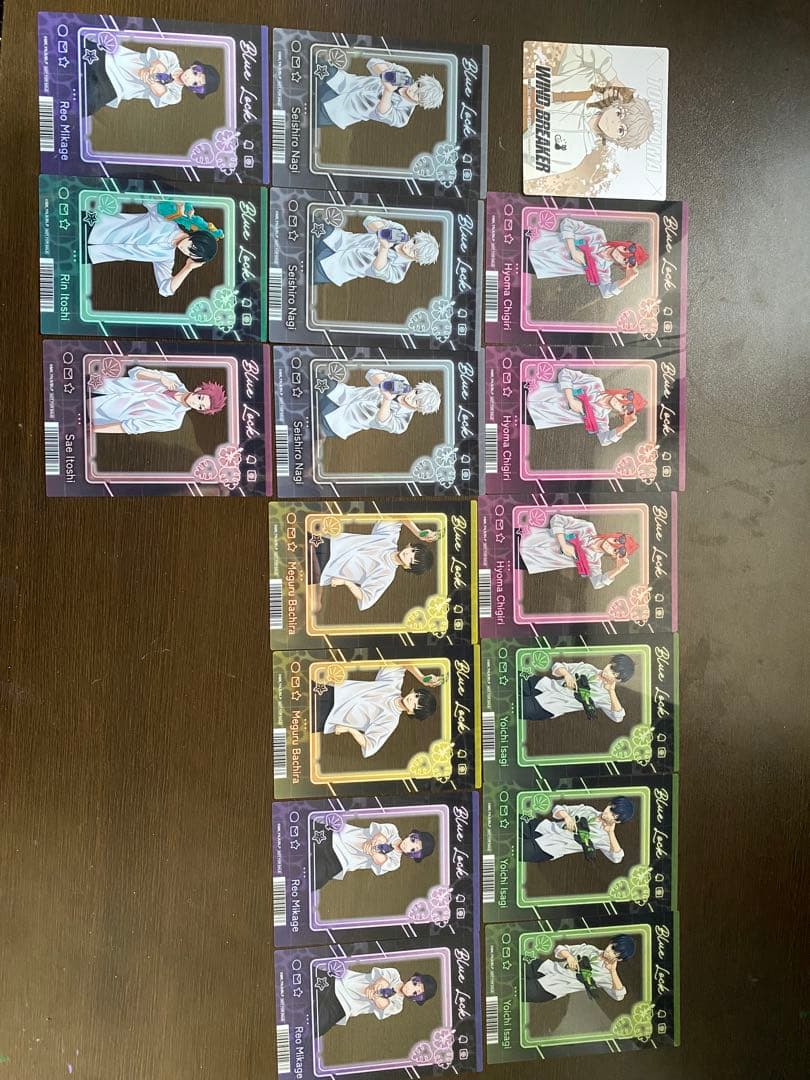 紫色キャラクター アクリルキーホルダーセット ブルーロックメイン