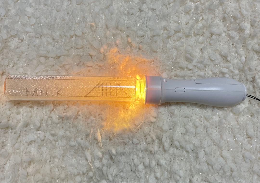 M!LK カラーチェンジ　ペンライト　値下げ中