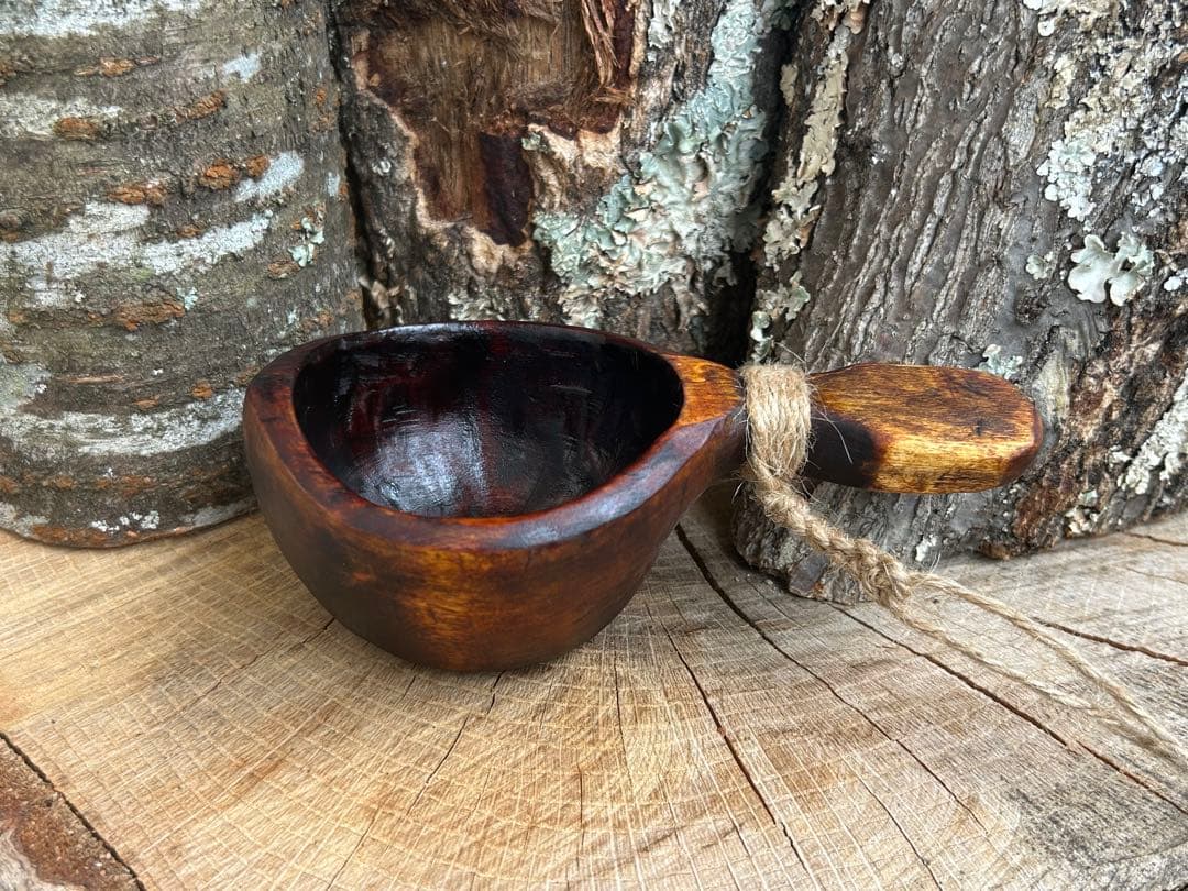 suns wood 手彫り　ククサ　白樺　漆塗り　ソロキャン　一点もの　野営