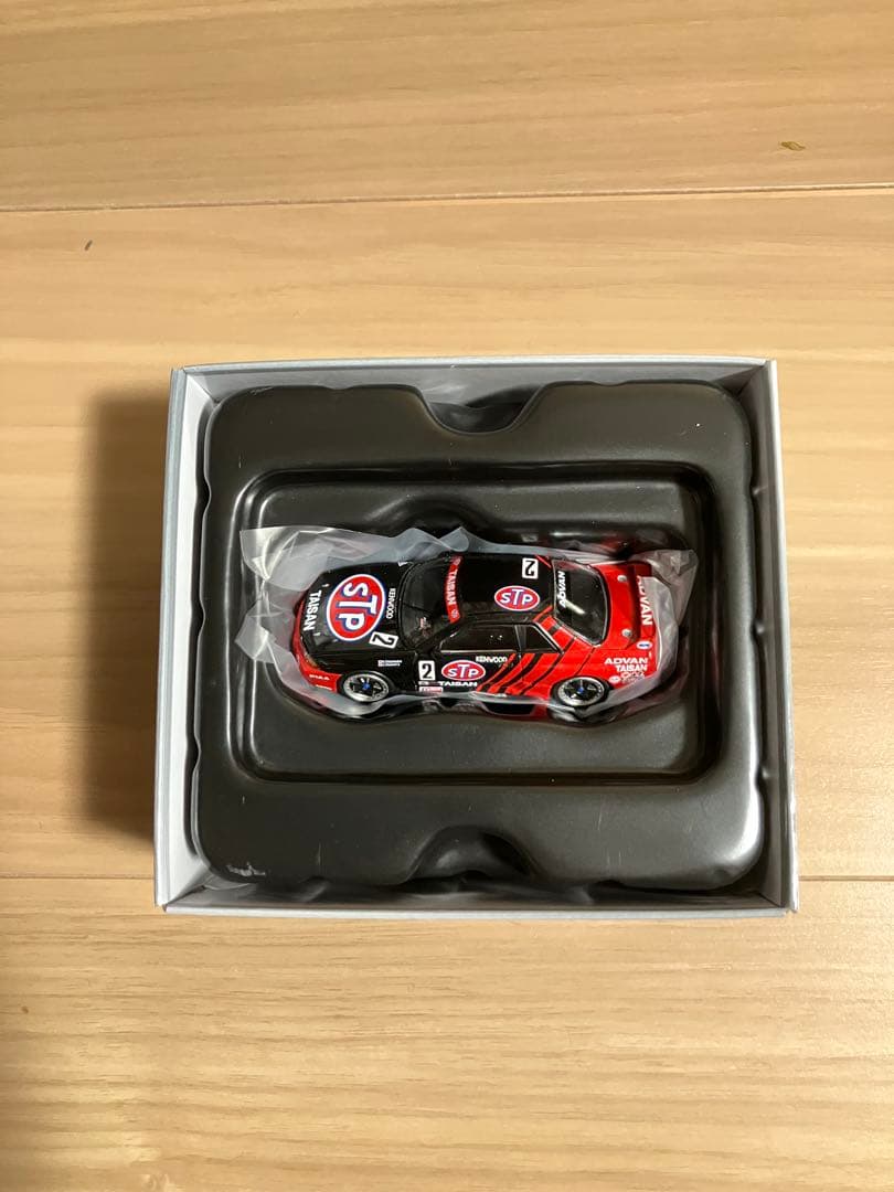 トミカリミテッドヴィンテージネオ　TAISAN GT-R