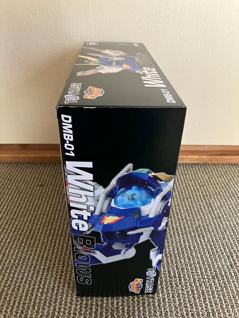 タカラトミー　ボンバーマンビーダマン爆外伝　トイライズ　ホワイトブロス