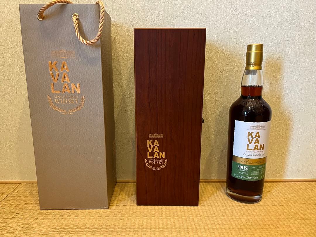 KAVALAN SOLIST ウイスキー 750ml 57.8%