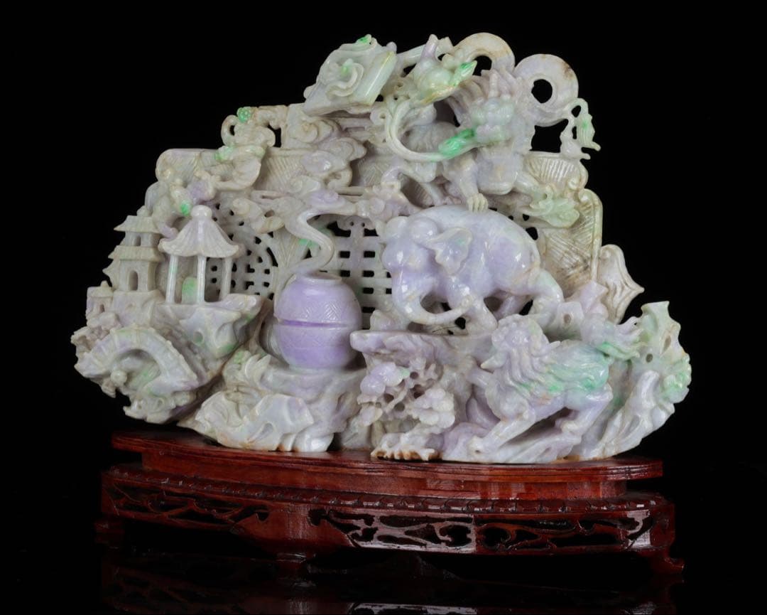 【希少美品】ラベンダー翡翠精緻彫刻置物 龍獅子象楼閣吉祥文字透かし 飾台座付