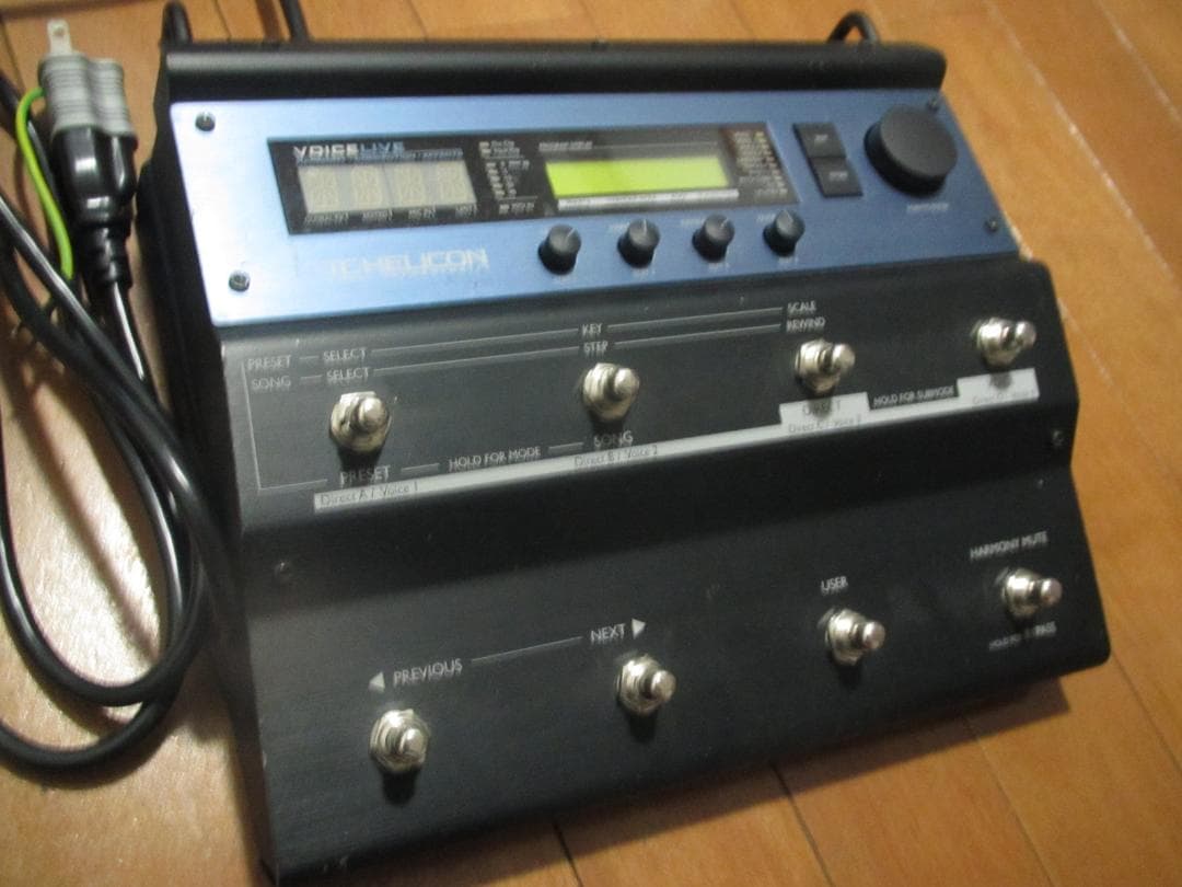 TC-HELICON Voice Live 初代