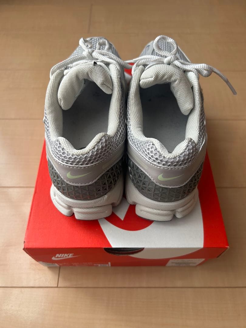 nike zoom vomero 5 ボメロ 23.5cm レディース