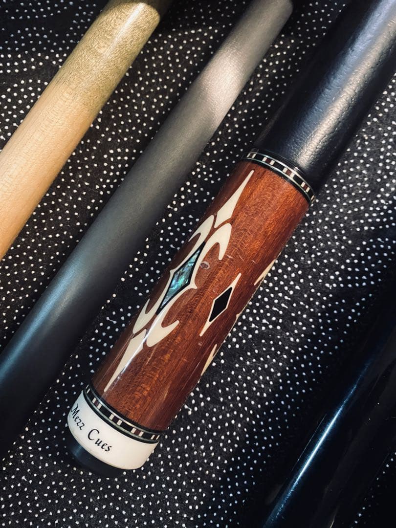 Mezz Cue ビリヤードキューメッジキュー