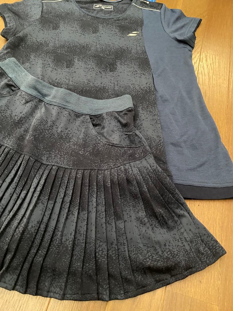 テニスセットアップ　上下　セントクリストファー　エレッセ パラディーゾスリクソン