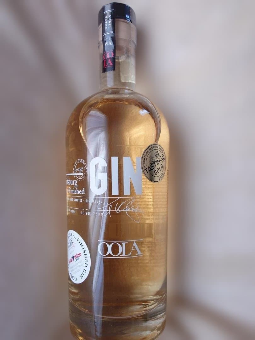 OOLA Barrel-Finished Gin（樽熟成ジン）〈750ml〉