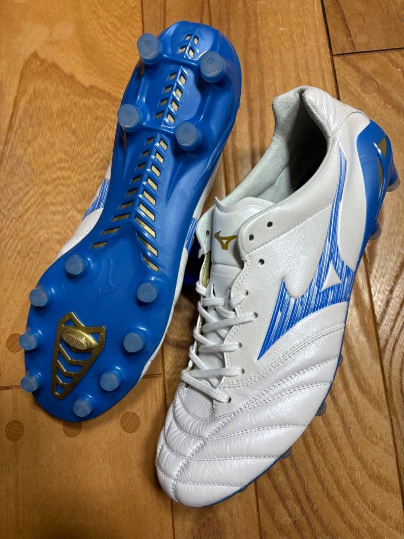 新品　超大特価　ミズノ　モナルシーダ ネオ 3 エリート　ホワイト×ブルー