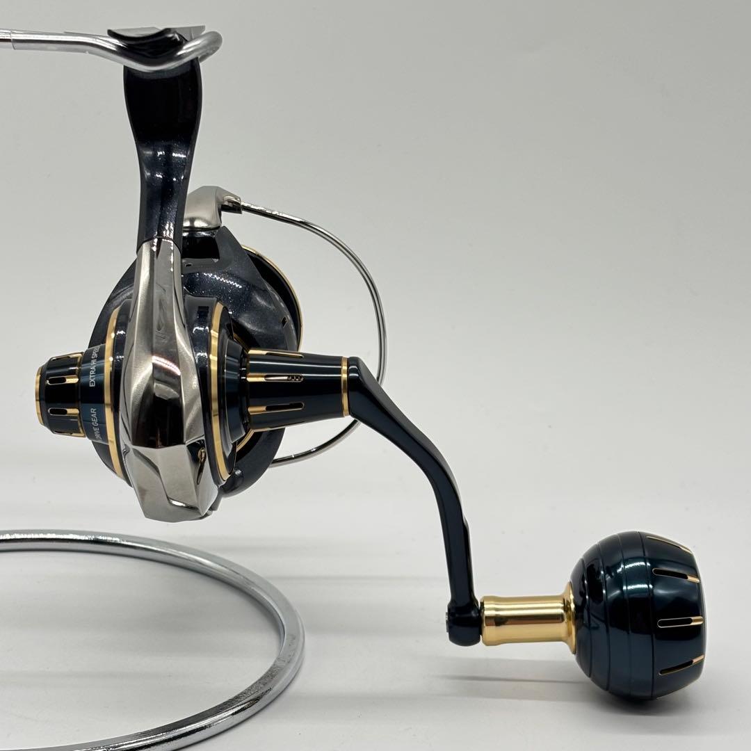 【未使用】DAIWA 23 SALTIGA 4000-XH 23ソルティガ