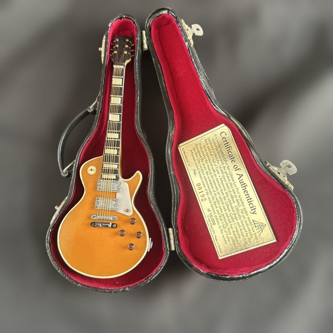 ギブソン・レスポール 木製ミニチュアギター