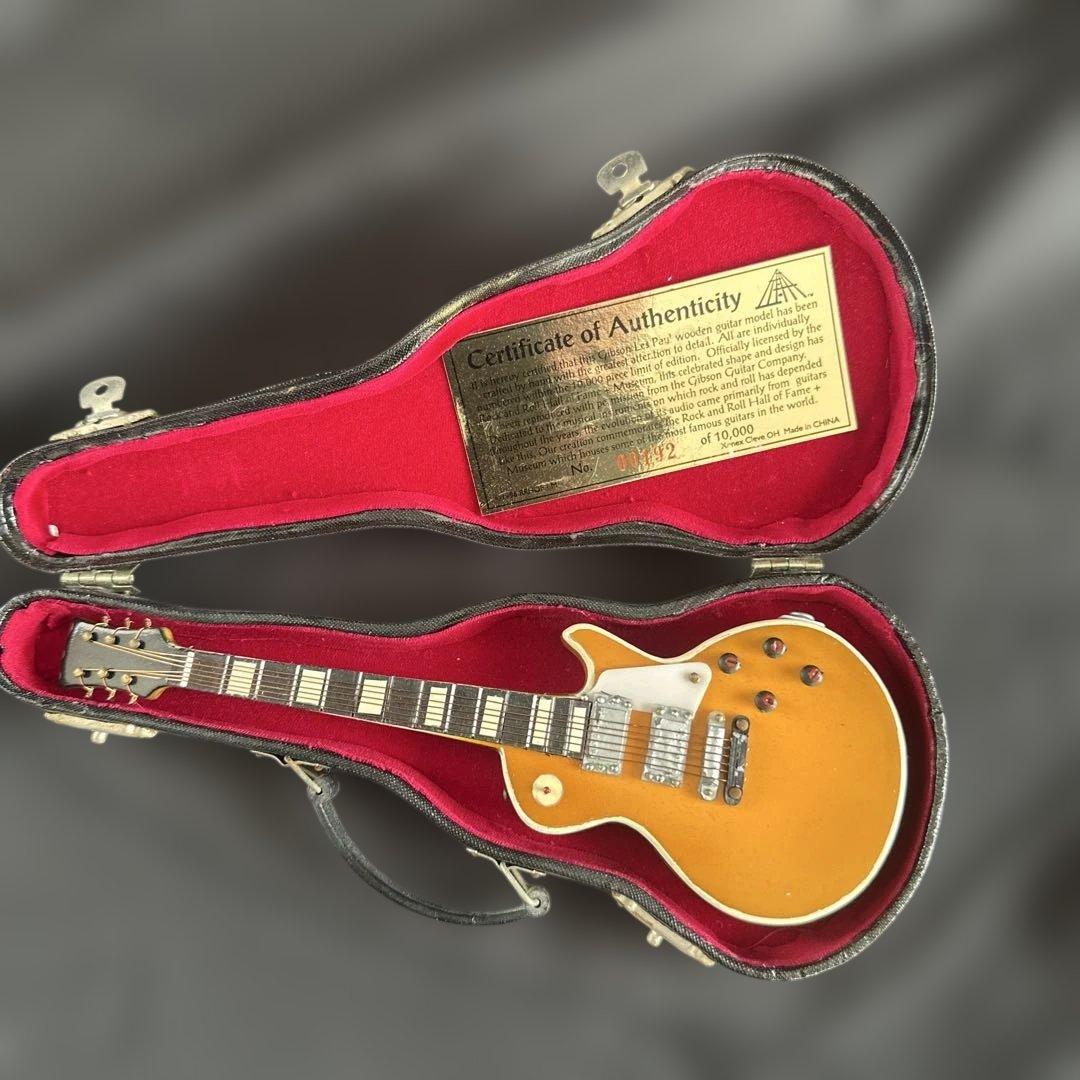 ギブソン・レスポール 木製ミニチュアギター