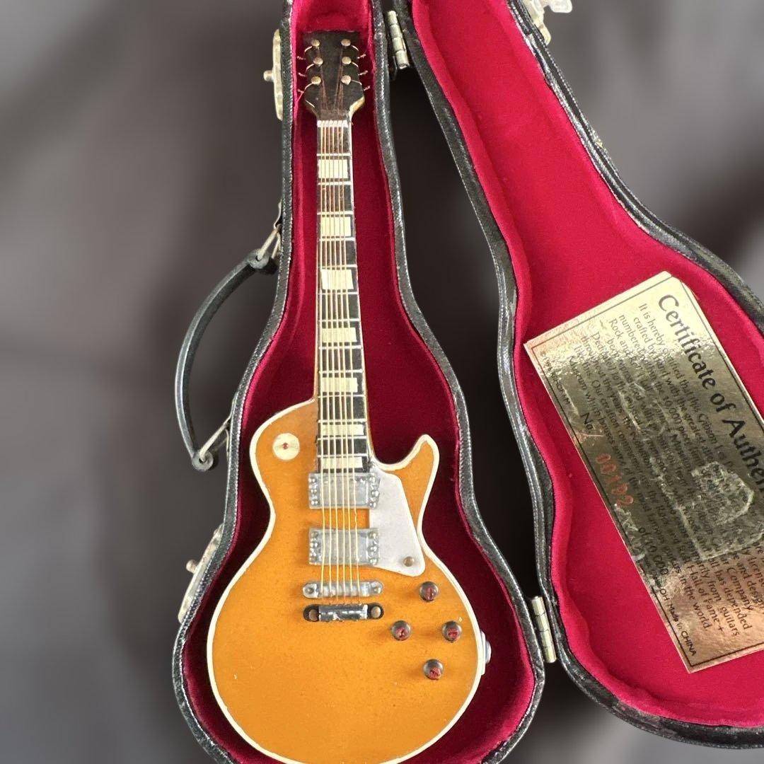 ギブソン・レスポール 木製ミニチュアギター