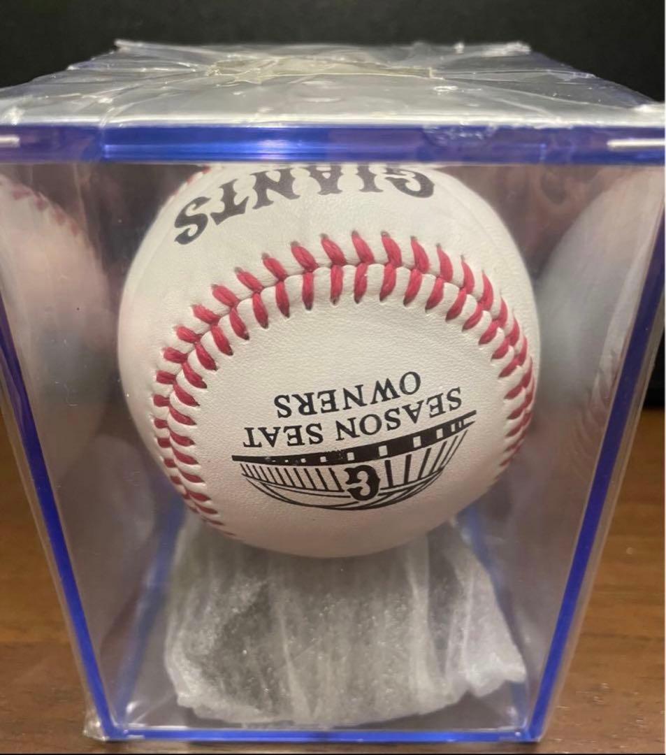 山本泰寛選手　直筆サインボール ジャイアンツ　シーズンシート　オーナー