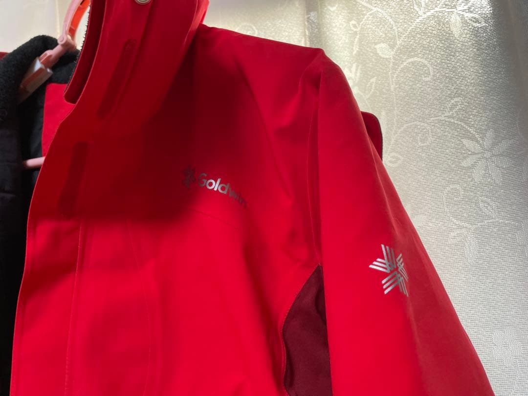 ゴールドウィン Gore-Tex 赤 スキーウェア