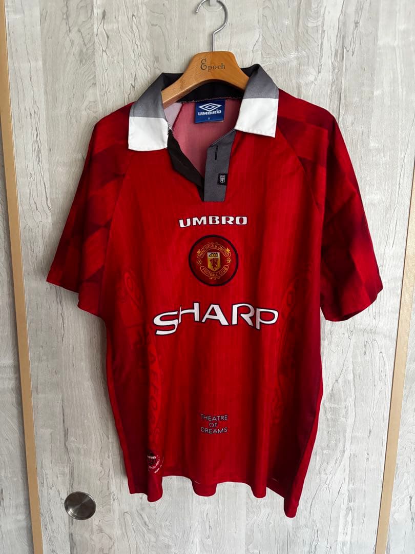 マンチェスターユナイテッド96〜98シーズン　ヴィンテージサッカーユニフォーム