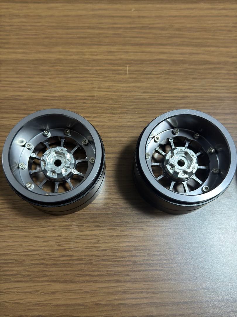 Axial SCX10 TREAL 2.2インチ ビードロックホイール