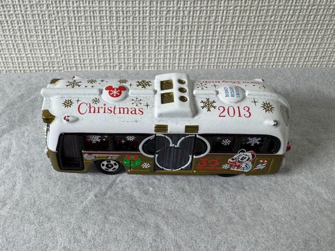 トミカ　ディズニー　ダッフィーバス & リゾートクルーザー 5台セット