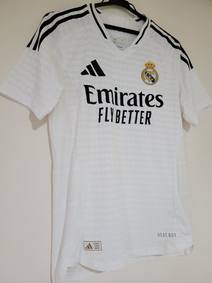 レアルマドリード ヴィニシウス オーセンティック ユニフォーム 正規品 サッカー