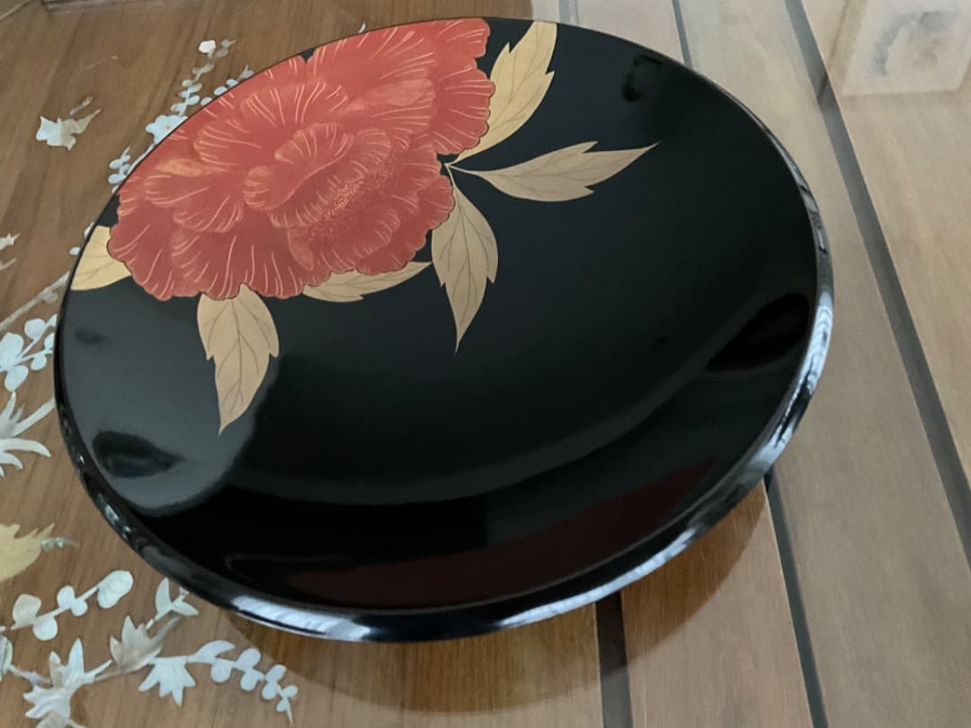 輪島塗　菓子器　清水清雅堂作　牡丹蒔絵