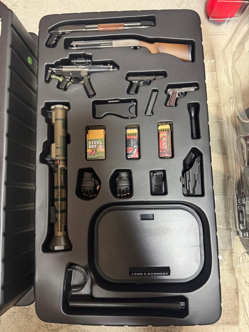 ダムトイズ BIOHAZARD RE:2 レオン S.ケネディ フィギュア