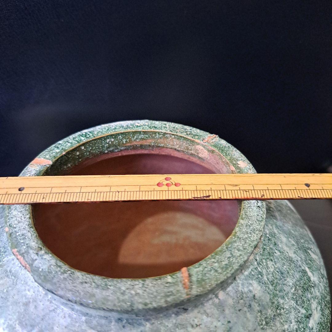 お値下げ中　　発掘品　中国古玩　後漢　一世紀頃　　銀化小壺　緑釉