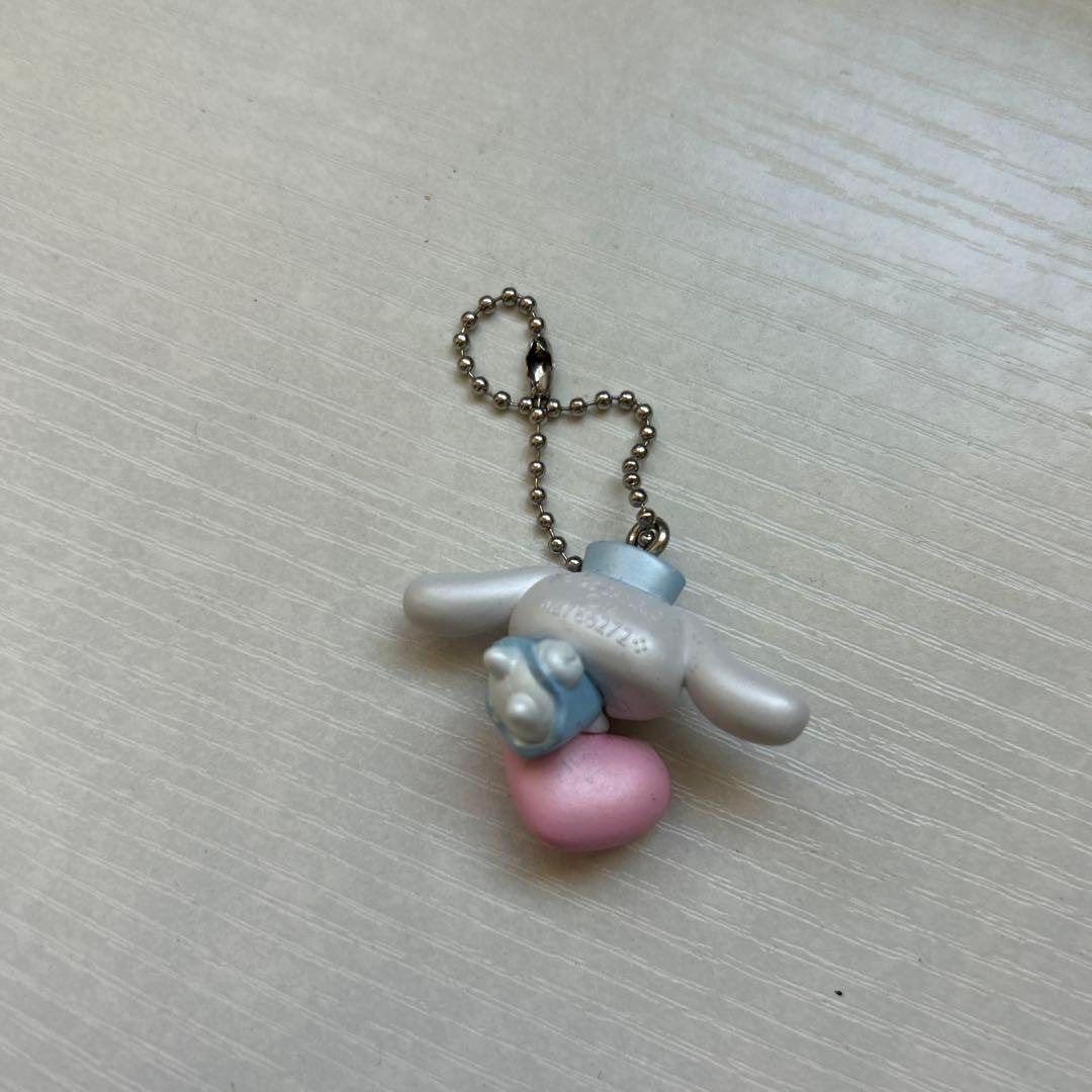 ウサギのハートキーホルダー