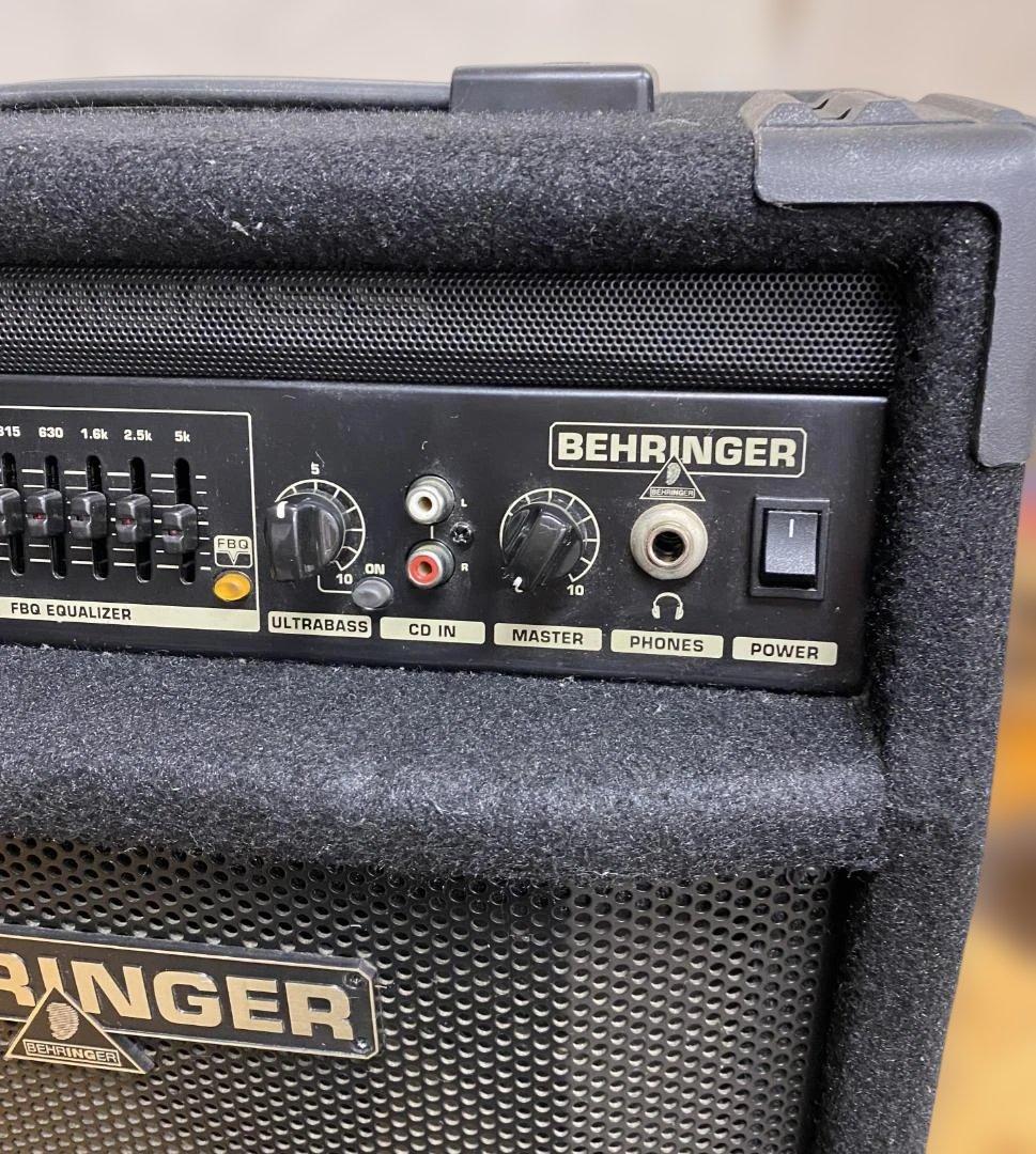 BEHRINGER BHL900A ベース用アンプ