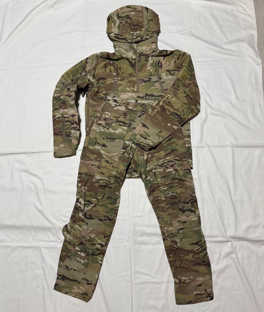 個人装備 ARMA TACTICAL DIMENSION JACKET/PANTS MC