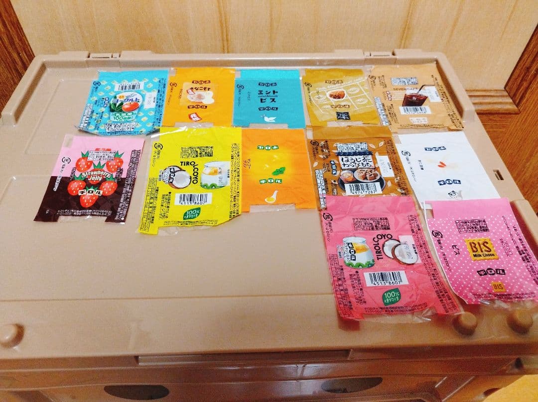 チロルチョコ 包装フィルム パッケージ 全57枚