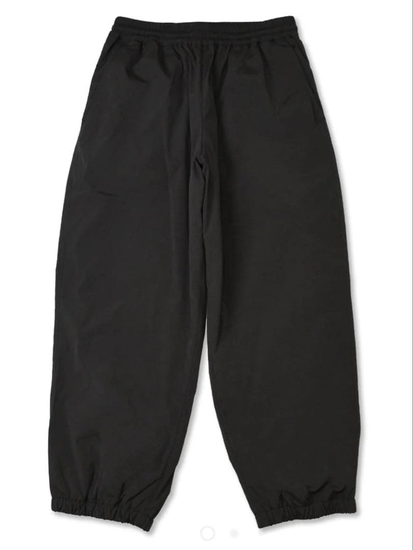 local GOLF ゴルフパンツ　ナイロン　ジョガーパンツ