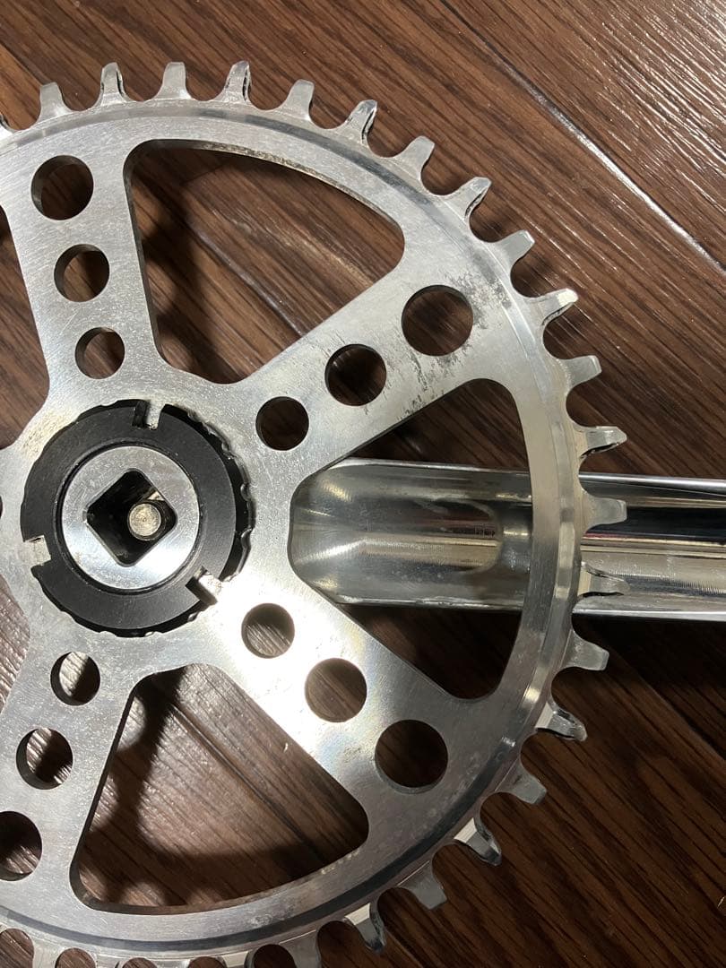 WHITE INDUSTRIES eno シングルスピードクランクセット