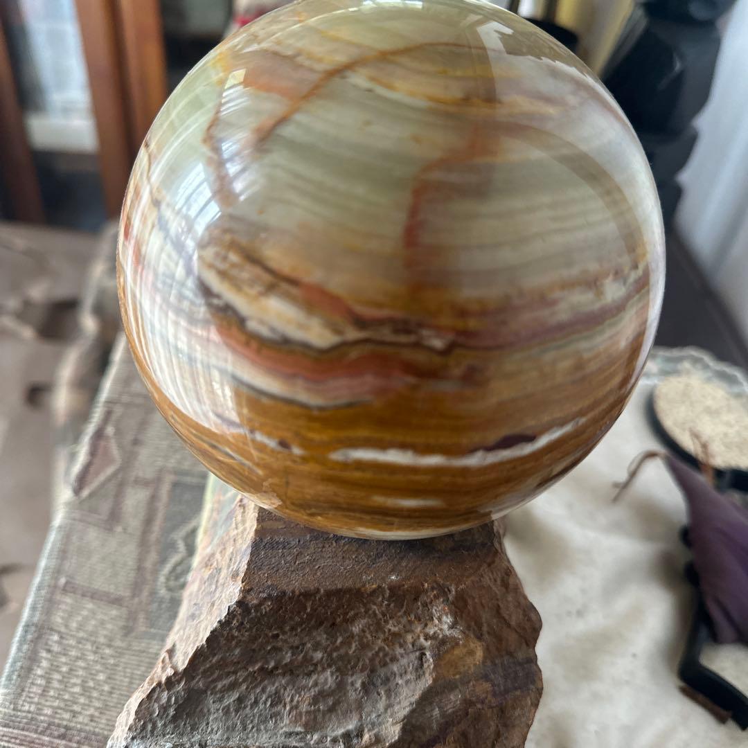 幸運の球　石　置物