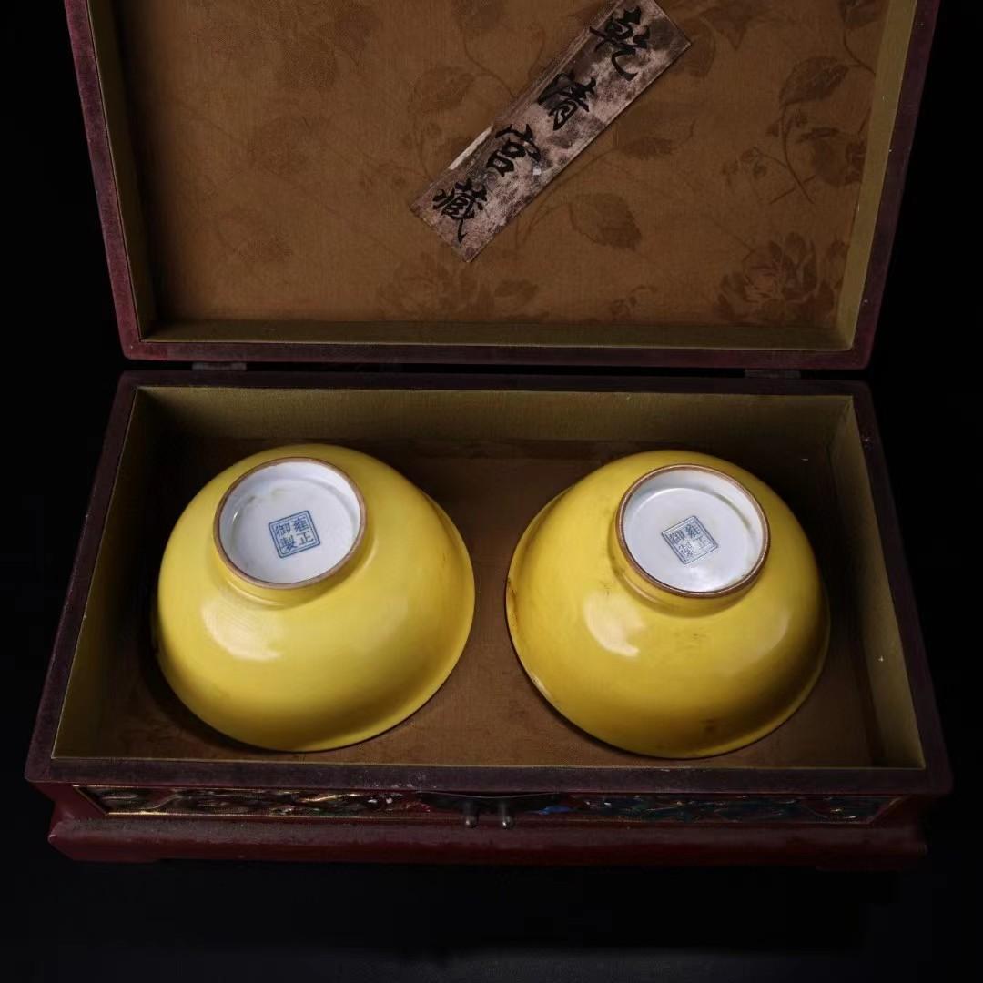 中国古美術・旧蔵粉彩と黄釉瓷器碗セット・置物・茶道具・純手描き・極細工・箱付き