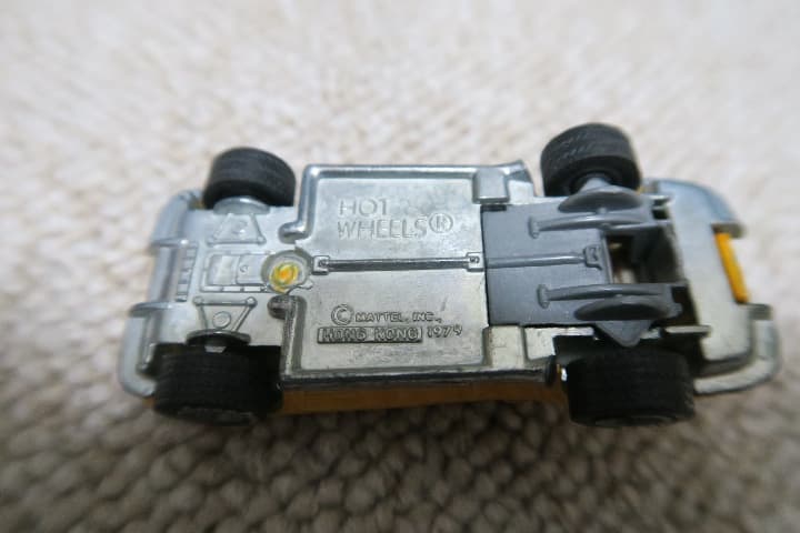 【激レア・貴重】ホットウィール　香港製　マテル　コルベット