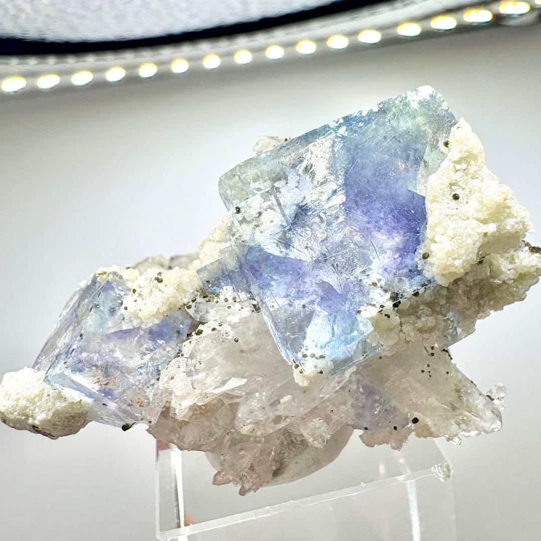 580 中国　ヤオガンシャン産　フローライト