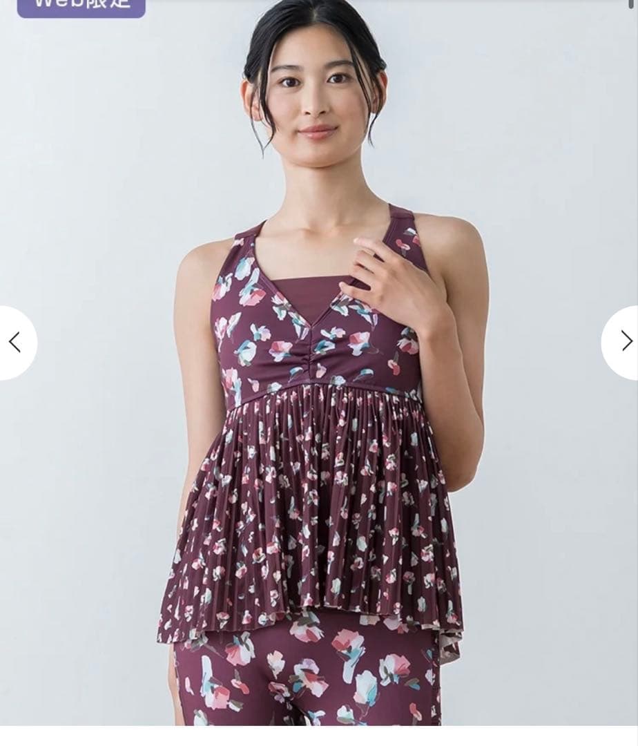 【SUKALA】ローズプリントプリーツタンクトップ　ワイン　Ｌサイズ