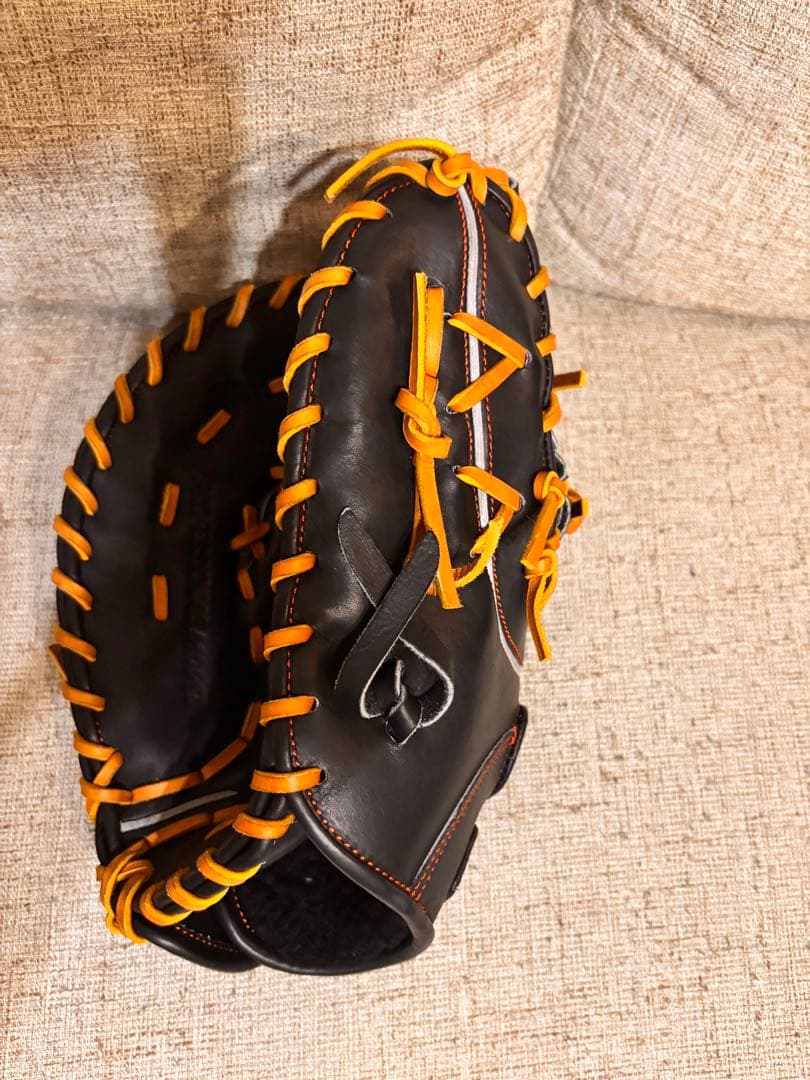 ハタケヤマ 軟式ファーストミット　左利き用