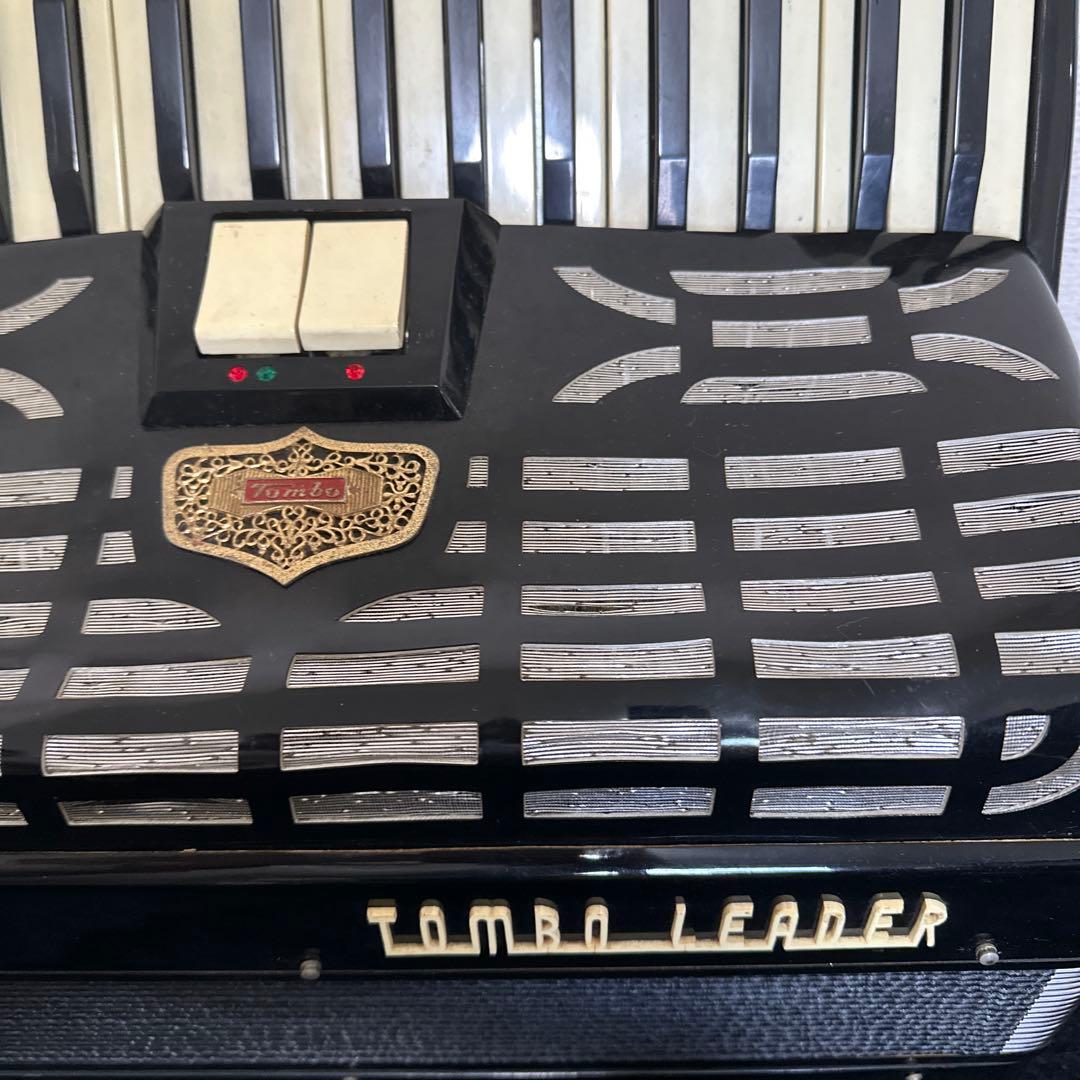 TOMBO No.52 アコーディオン 鍵盤楽器 ケース付属 黒
