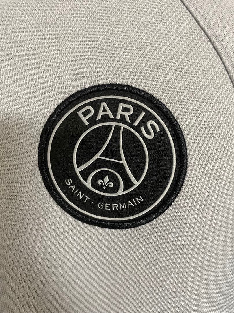 あ*元様 パリ ユニフォーム MBAPPÉ ムバッペ 激レアシャツ 大人気