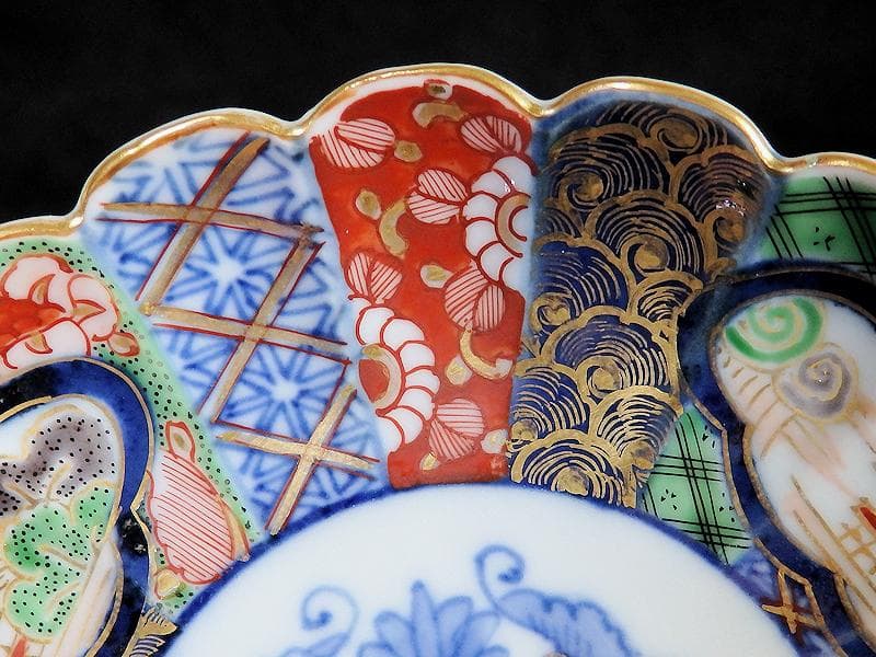 大聖寺伊万里　金襴手　輪花形　紋章の図　５寸皿　D174AS-fbda