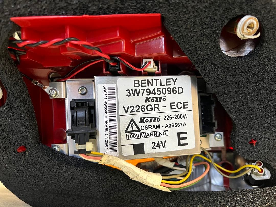 LED ベントレー コンチネンタルGT テールランプ 右左